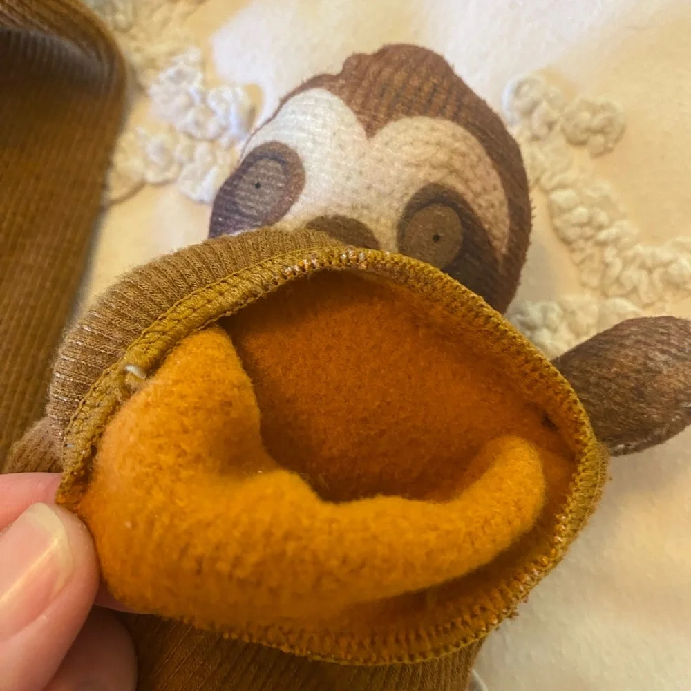 Adorable Sloth Socks with Plush 3D Sloth Appliques - Brown